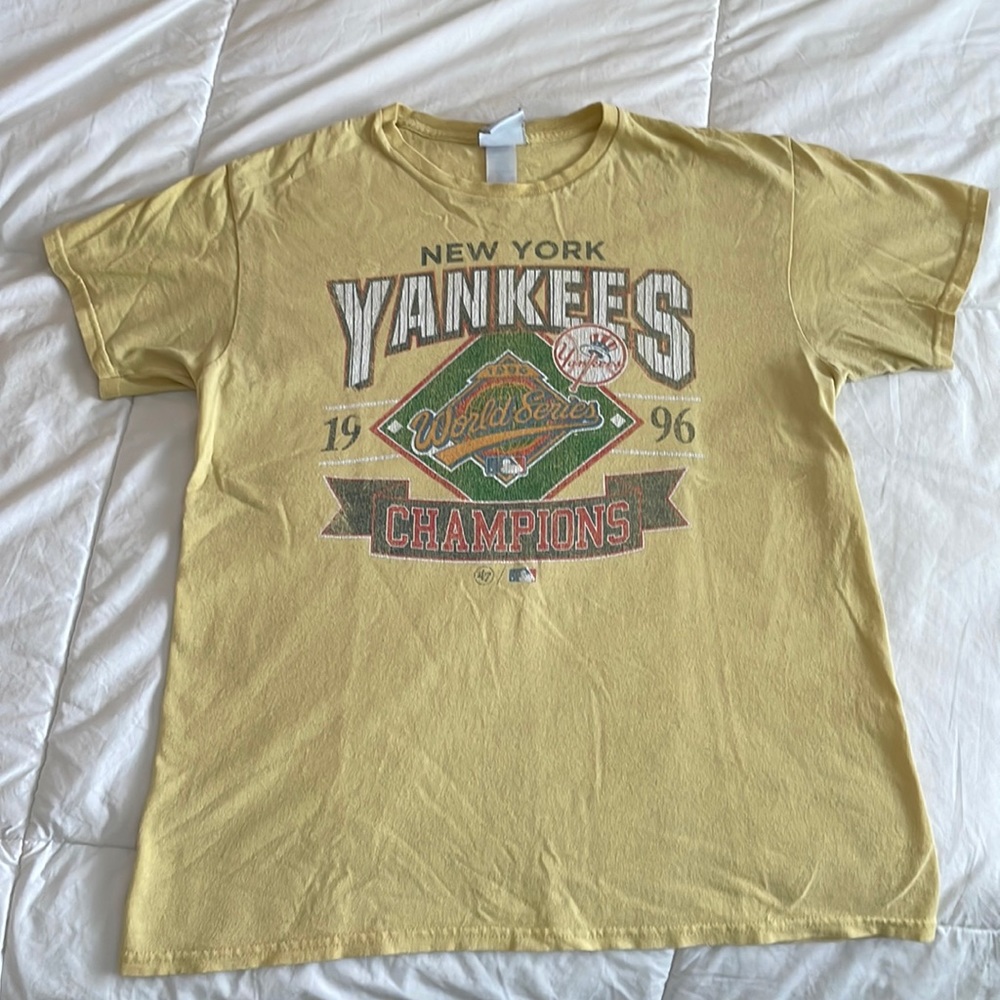 Vintage World Series NY Yankees Tee